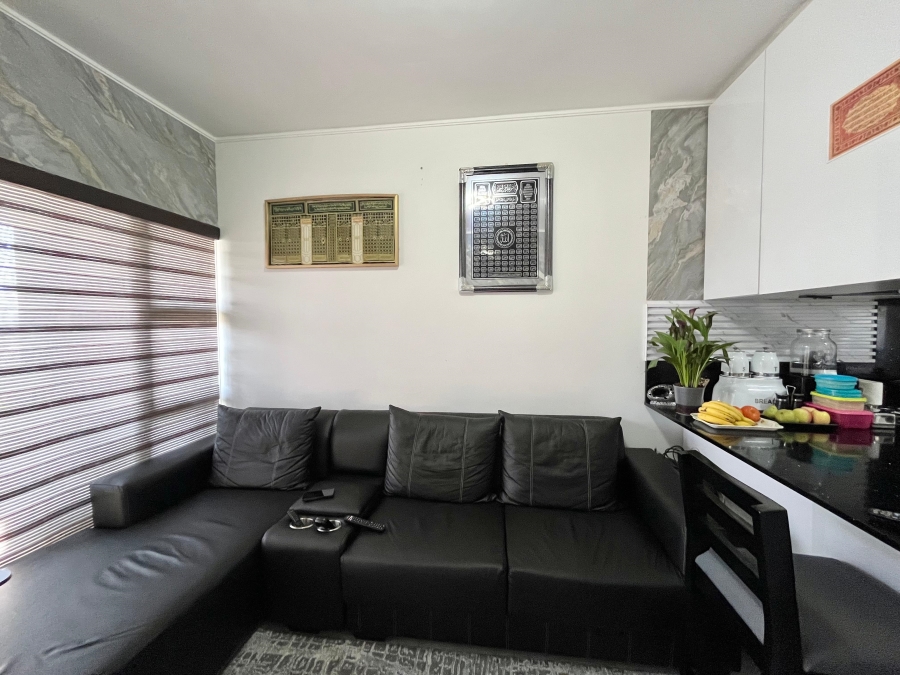 3 Bedroom Property for Sale in Sheffield Beach KwaZulu-Natal