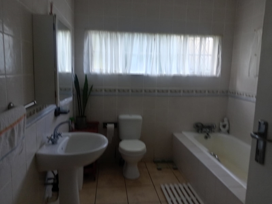 4 Bedroom Property for Sale in St Winifreds KwaZulu-Natal