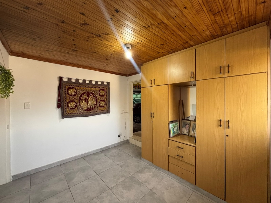 5 Bedroom Property for Sale in Shallcross KwaZulu-Natal