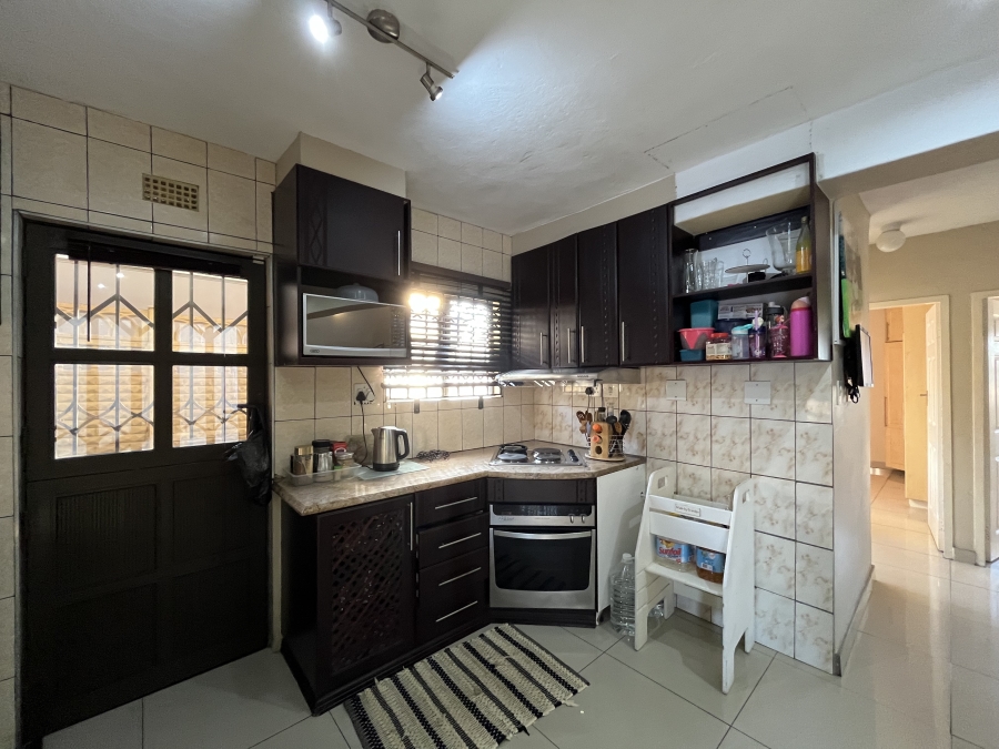 5 Bedroom Property for Sale in Southgate KwaZulu-Natal