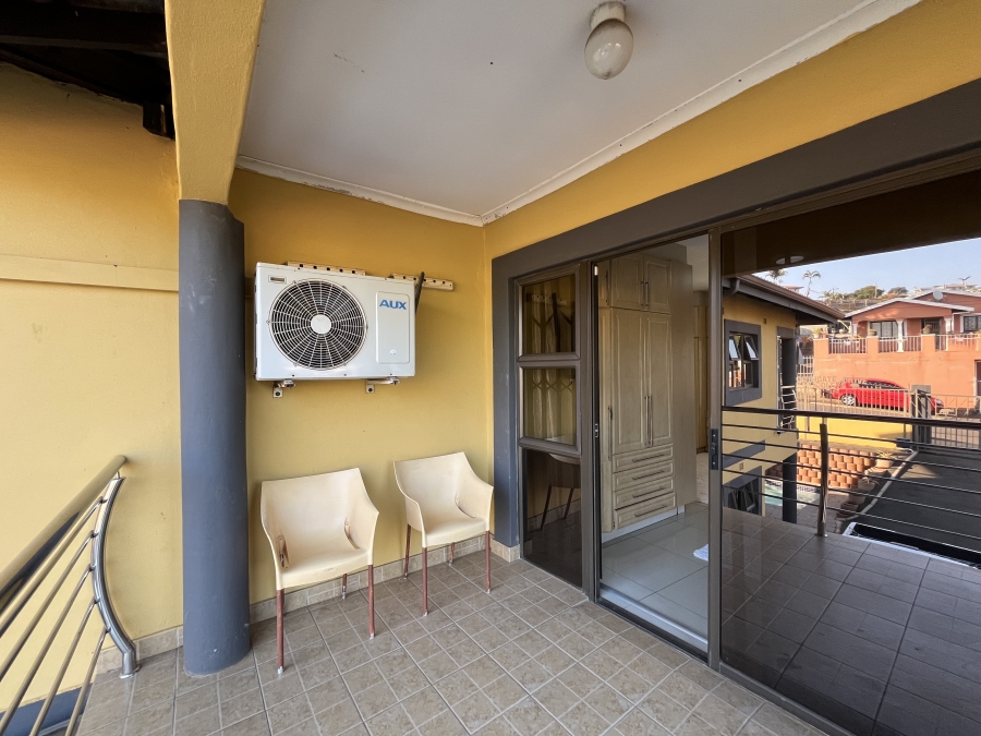 5 Bedroom Property for Sale in Southgate KwaZulu-Natal