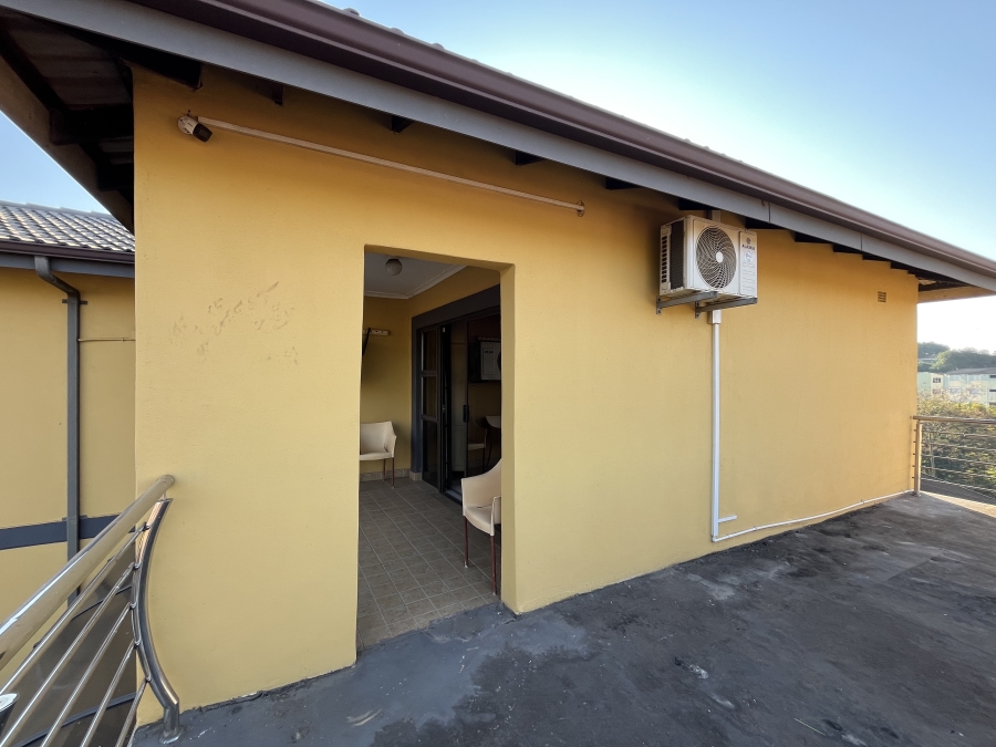 5 Bedroom Property for Sale in Southgate KwaZulu-Natal