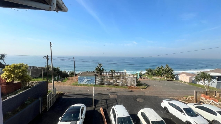 8 Bedroom Property for Sale in Brighton Beach KwaZulu-Natal