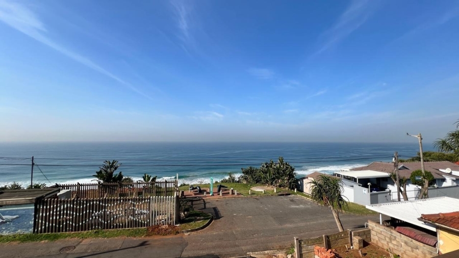 8 Bedroom Property for Sale in Brighton Beach KwaZulu-Natal