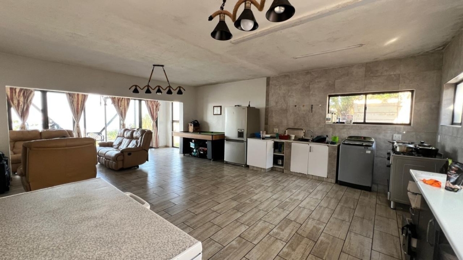 8 Bedroom Property for Sale in Brighton Beach KwaZulu-Natal