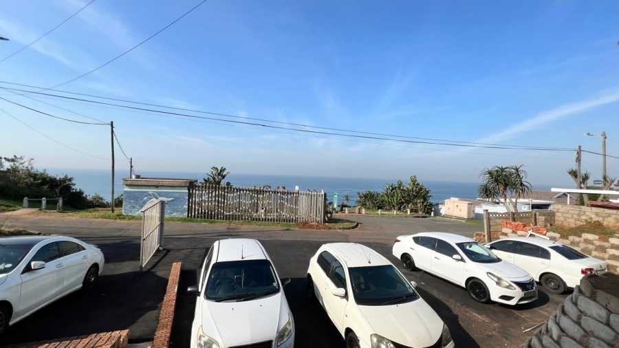 8 Bedroom Property for Sale in Brighton Beach KwaZulu-Natal