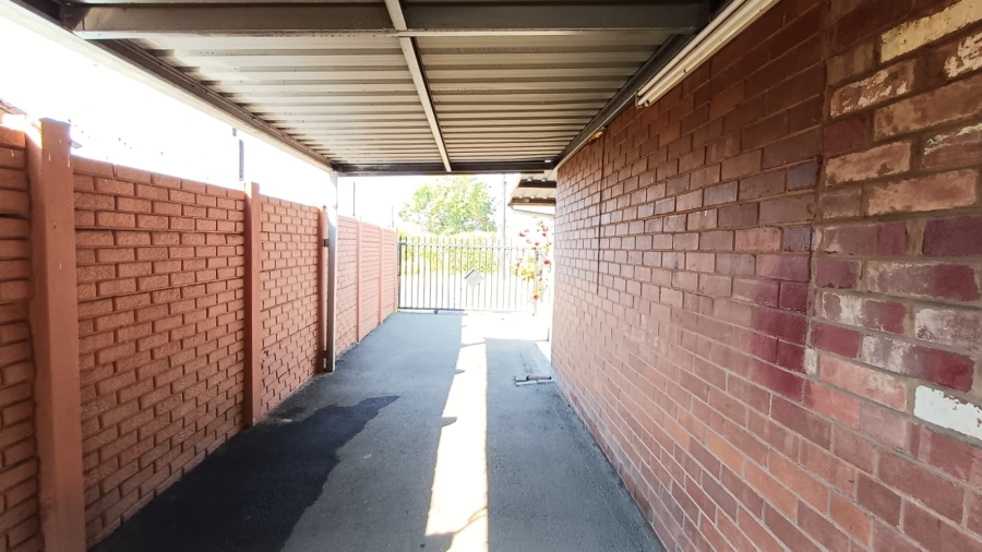 2 Bedroom Property for Sale in Pietermaritzburg Central KwaZulu-Natal