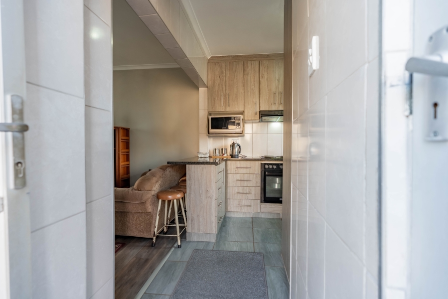 2 Bedroom Property for Sale in Westcliff KwaZulu-Natal