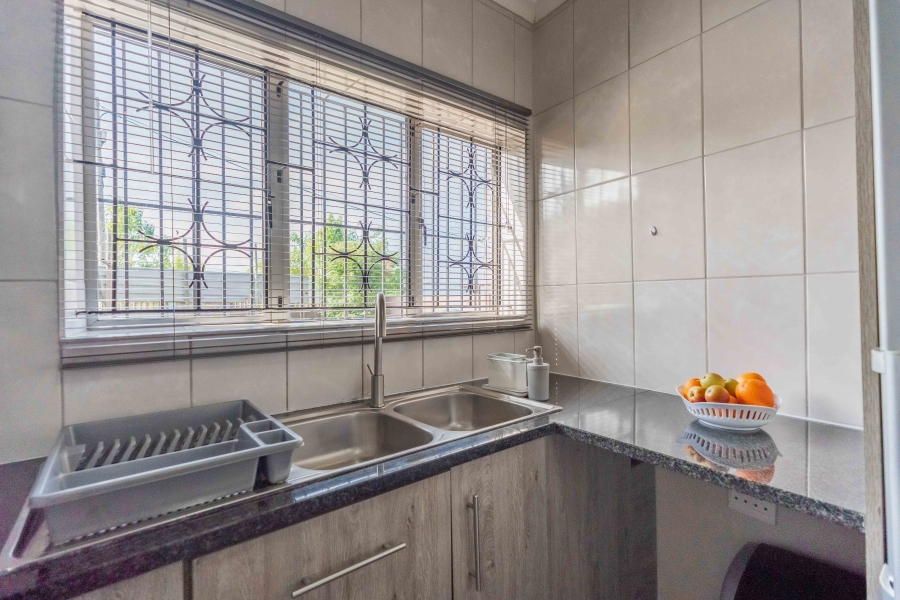 2 Bedroom Property for Sale in Westcliff KwaZulu-Natal