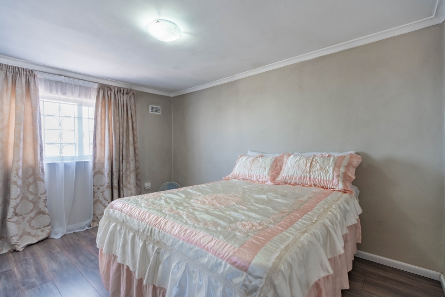 2 Bedroom Property for Sale in Westcliff KwaZulu-Natal