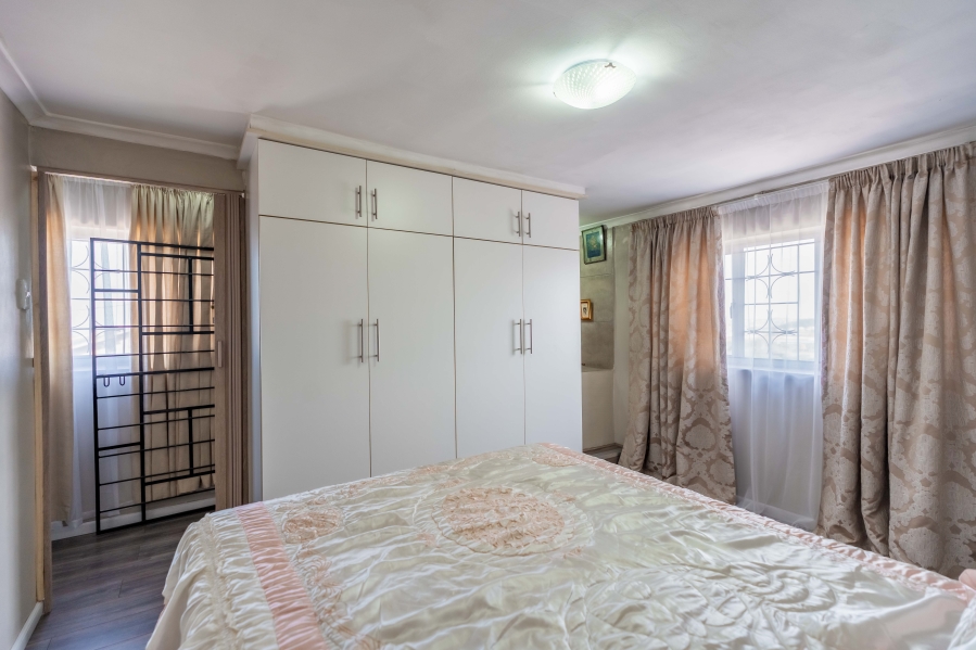 2 Bedroom Property for Sale in Westcliff KwaZulu-Natal