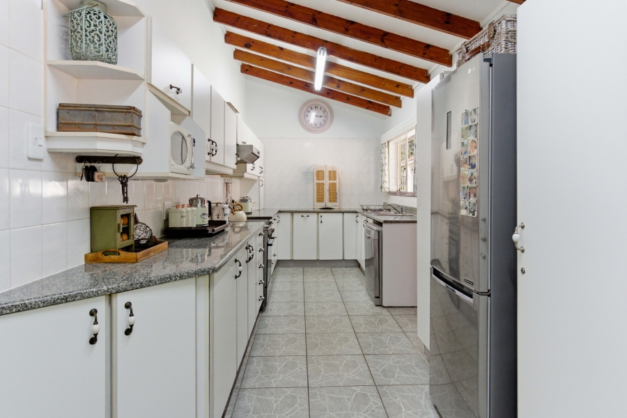 3 Bedroom Property for Sale in Crestholme KwaZulu-Natal