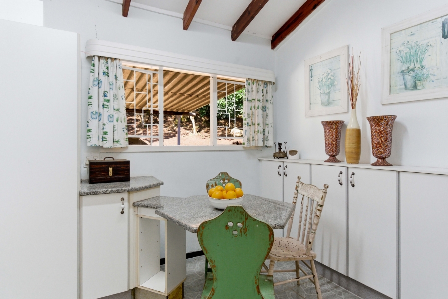 3 Bedroom Property for Sale in Crestholme KwaZulu-Natal