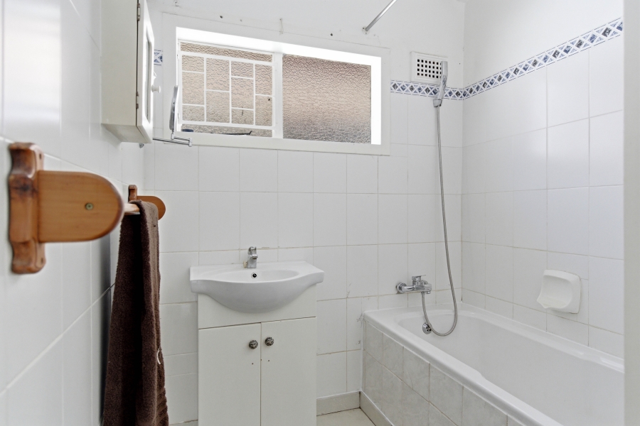 3 Bedroom Property for Sale in Crestholme KwaZulu-Natal