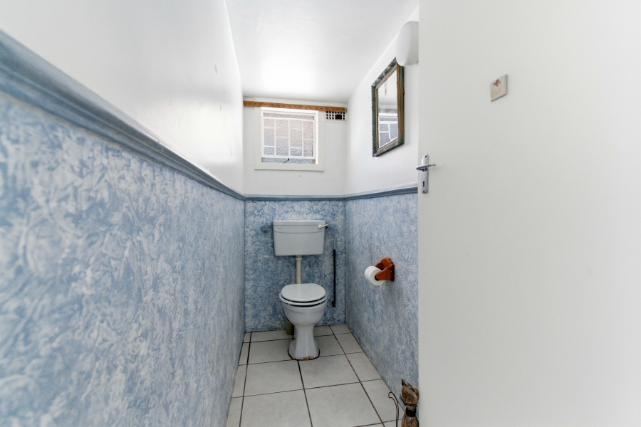 3 Bedroom Property for Sale in Crestholme KwaZulu-Natal