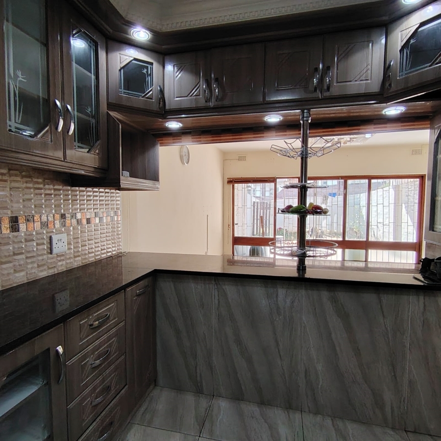 To Let 4 Bedroom Property for Rent in Pelham KwaZulu-Natal