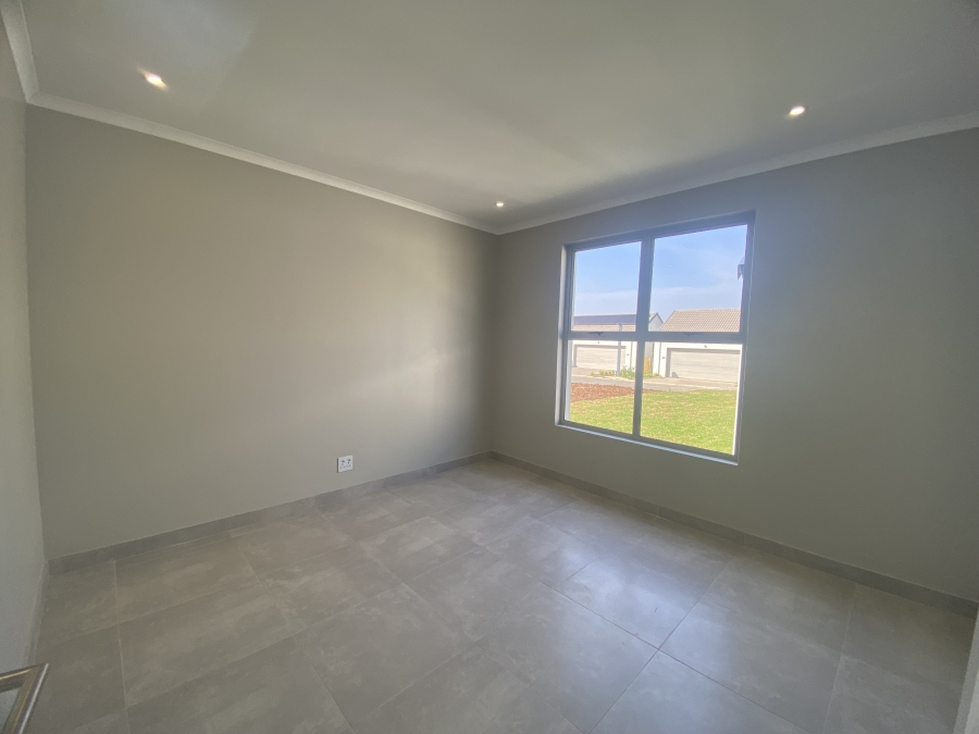 3 Bedroom Property for Sale in Lalela Estate KwaZulu-Natal