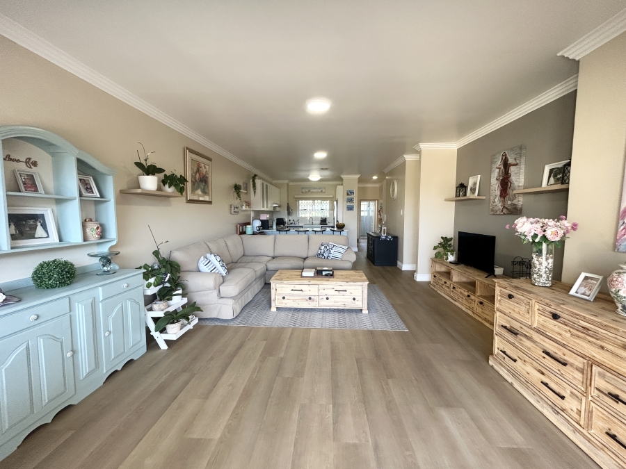 4 Bedroom Property for Sale in Ballito Central KwaZulu-Natal