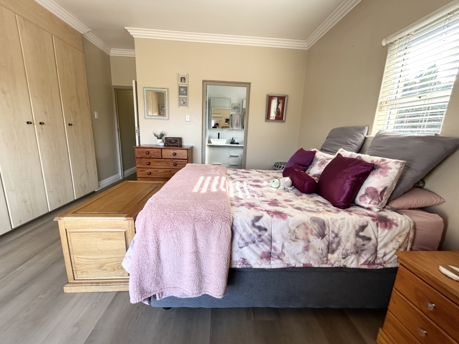 4 Bedroom Property for Sale in Ballito Central KwaZulu-Natal