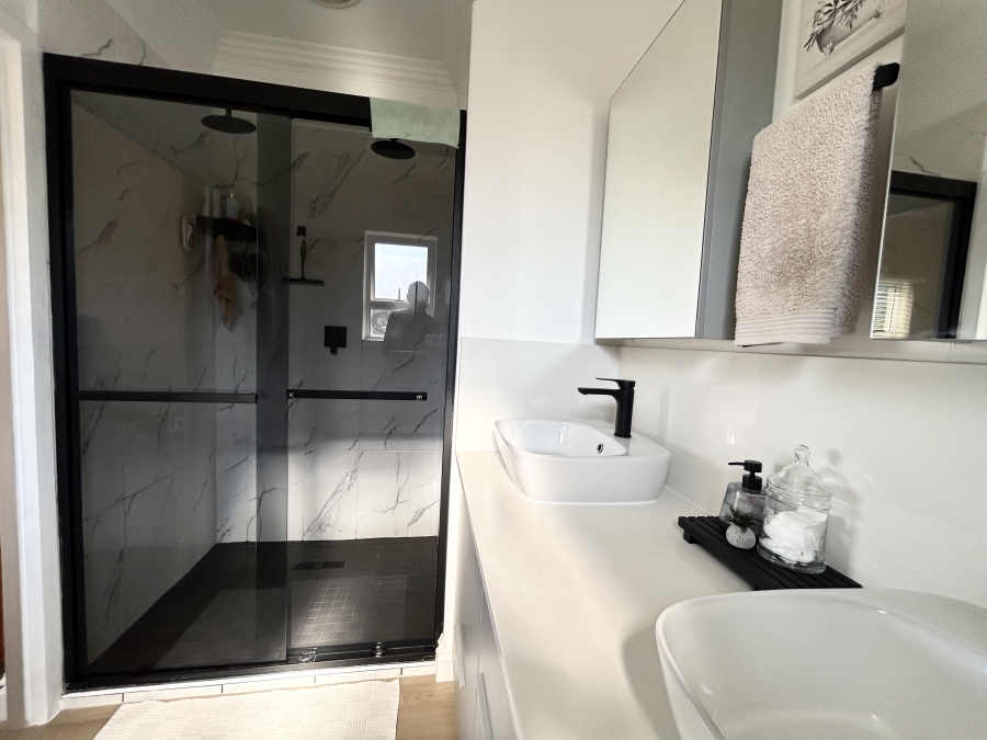 4 Bedroom Property for Sale in Ballito Central KwaZulu-Natal