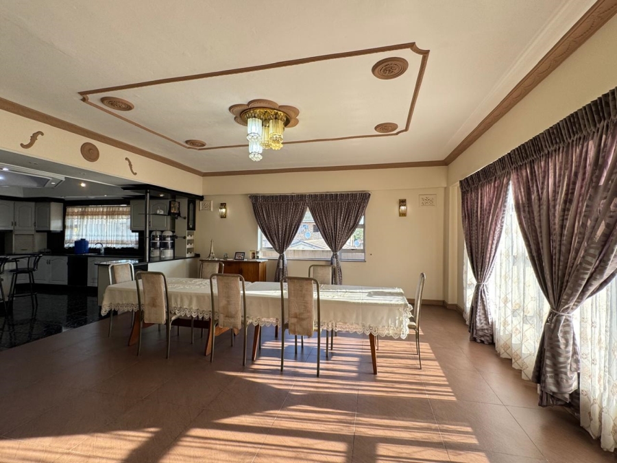 Commercial Property for Sale in Gandhinagar KwaZulu-Natal