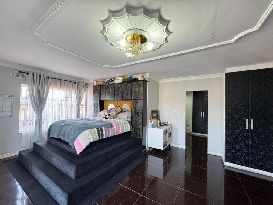 Commercial Property for Sale in Gandhinagar KwaZulu-Natal