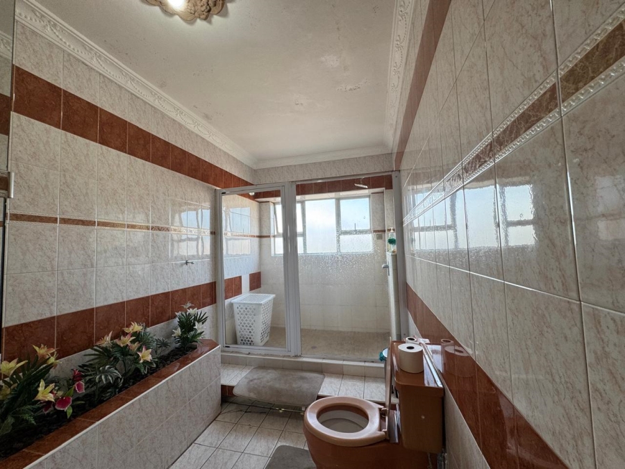 Commercial Property for Sale in Gandhinagar KwaZulu-Natal