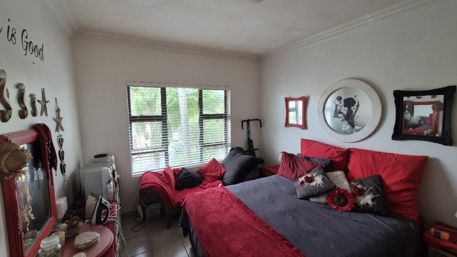 2 Bedroom Property for Sale in Shelly Beach KwaZulu-Natal