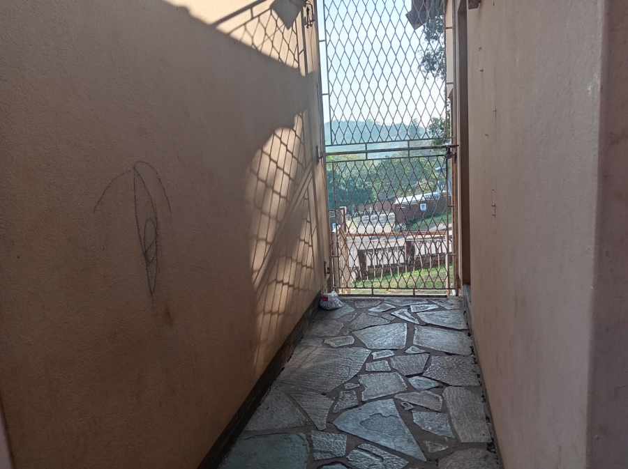 4 Bedroom Property for Sale in Isipingo Rail KwaZulu-Natal
