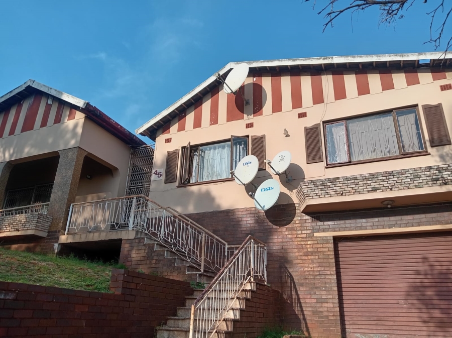 4 Bedroom Property for Sale in Isipingo Rail KwaZulu-Natal