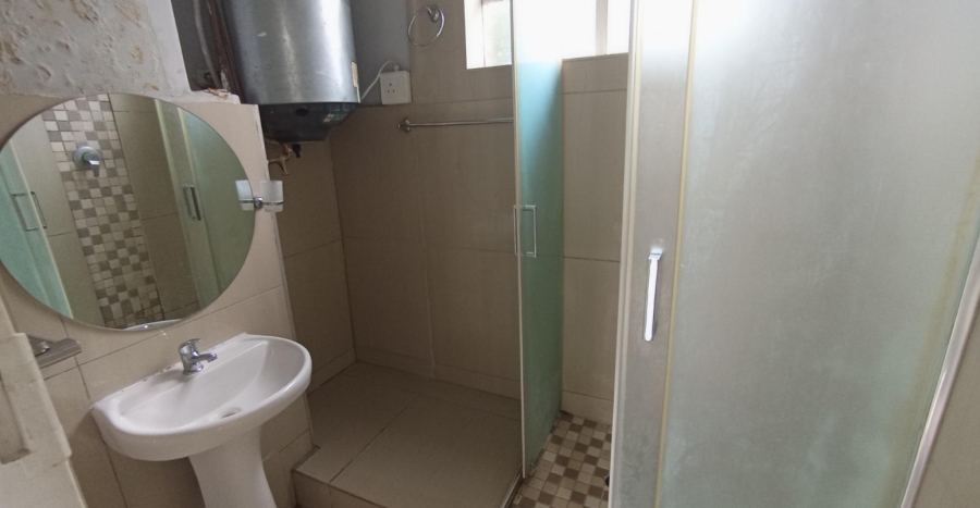 2 Bedroom Property for Sale in Durban Central KwaZulu-Natal