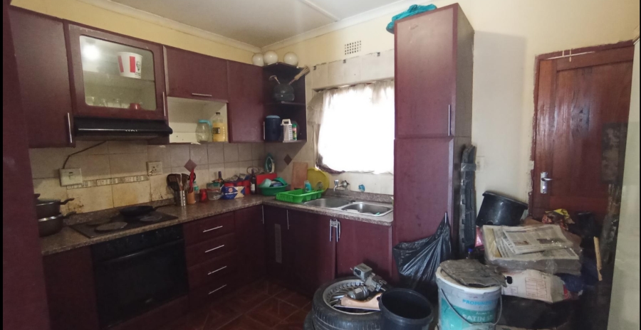 2 Bedroom Property for Sale in Lovu KwaZulu-Natal