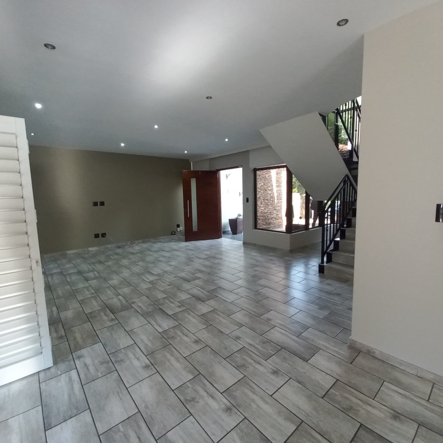 4 Bedroom Property for Sale in Izinga KwaZulu-Natal