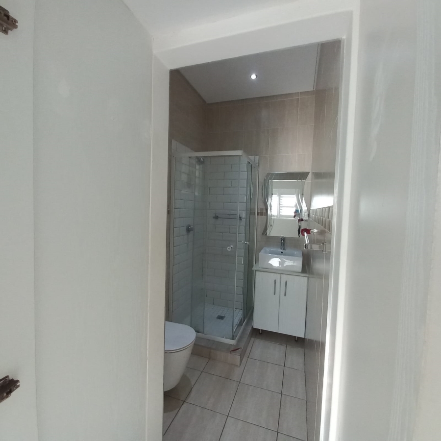 4 Bedroom Property for Sale in Izinga KwaZulu-Natal