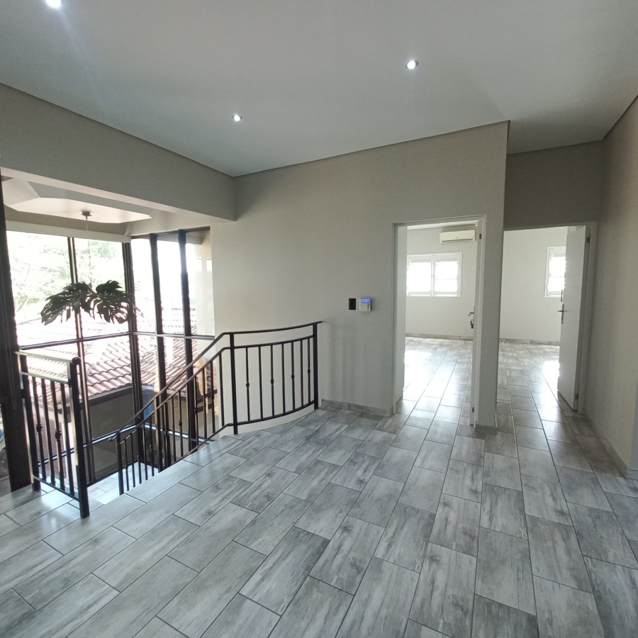 4 Bedroom Property for Sale in Izinga KwaZulu-Natal