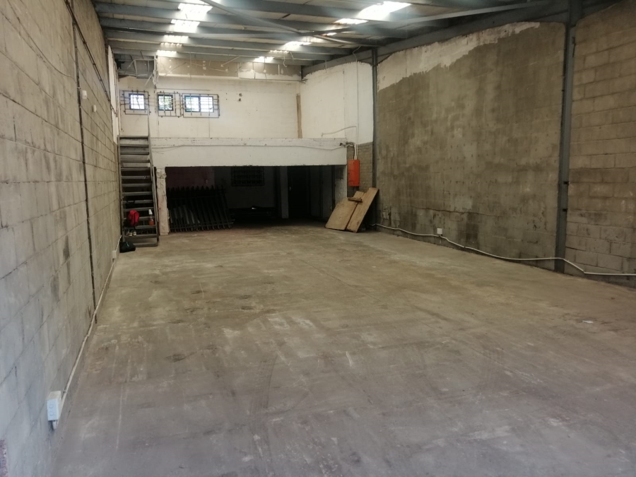 To Let Commercial Property for Rent in Springfield KwaZulu-Natal