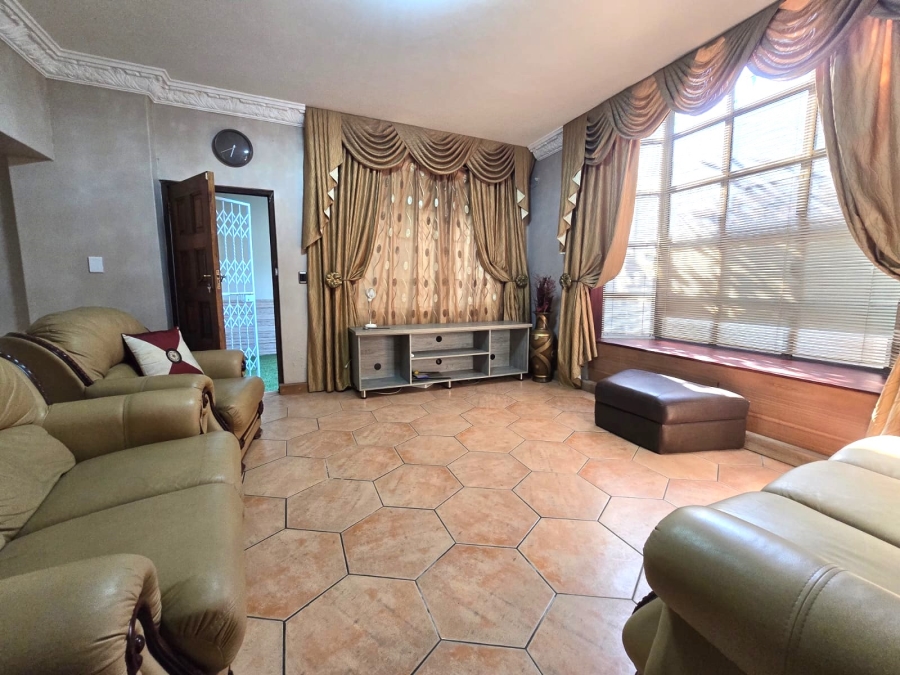 4 Bedroom Property for Sale in Reservoir Hills KwaZulu-Natal