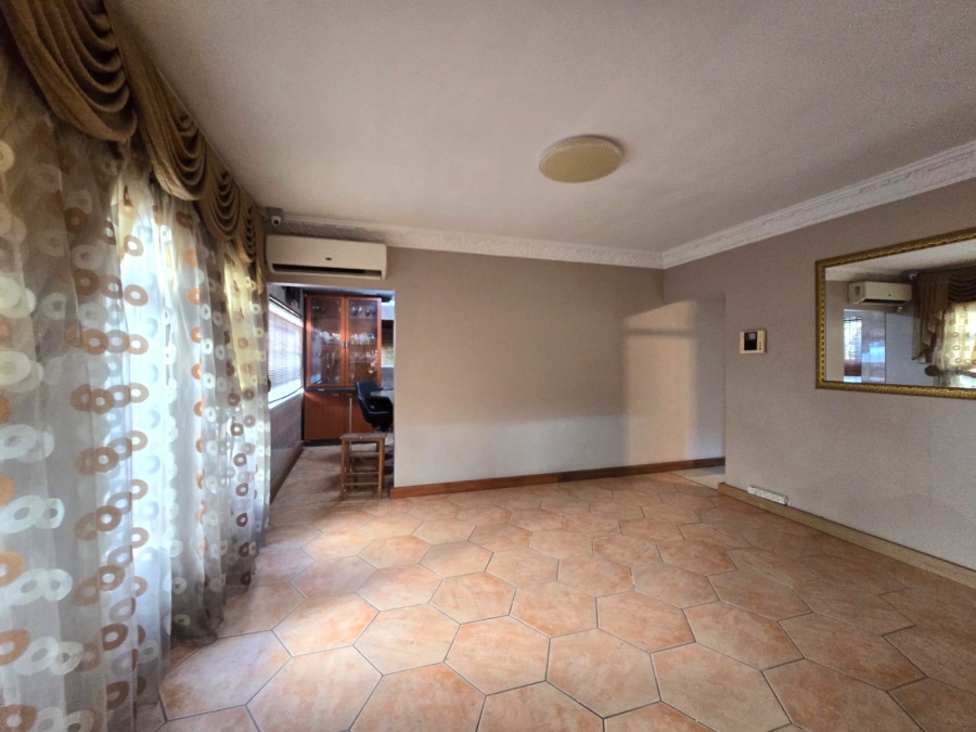 4 Bedroom Property for Sale in Reservoir Hills KwaZulu-Natal