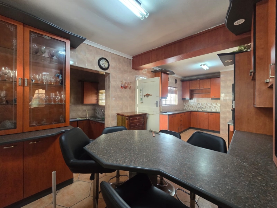4 Bedroom Property for Sale in Reservoir Hills KwaZulu-Natal