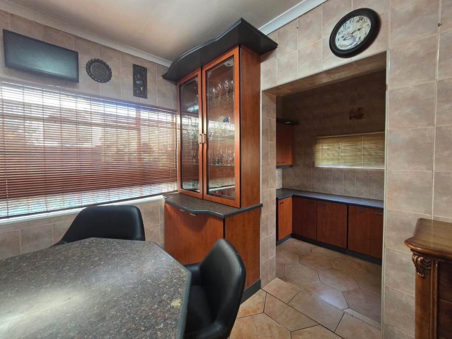 4 Bedroom Property for Sale in Reservoir Hills KwaZulu-Natal