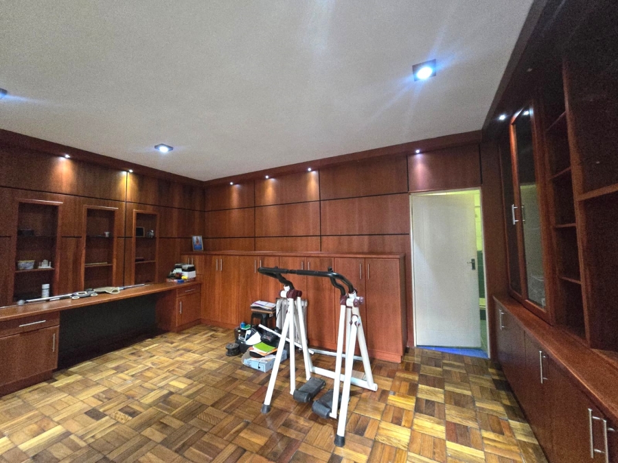 4 Bedroom Property for Sale in Reservoir Hills KwaZulu-Natal