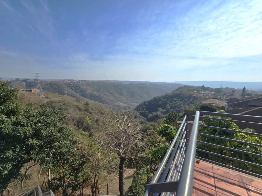 4 Bedroom Property for Sale in Reservoir Hills KwaZulu-Natal
