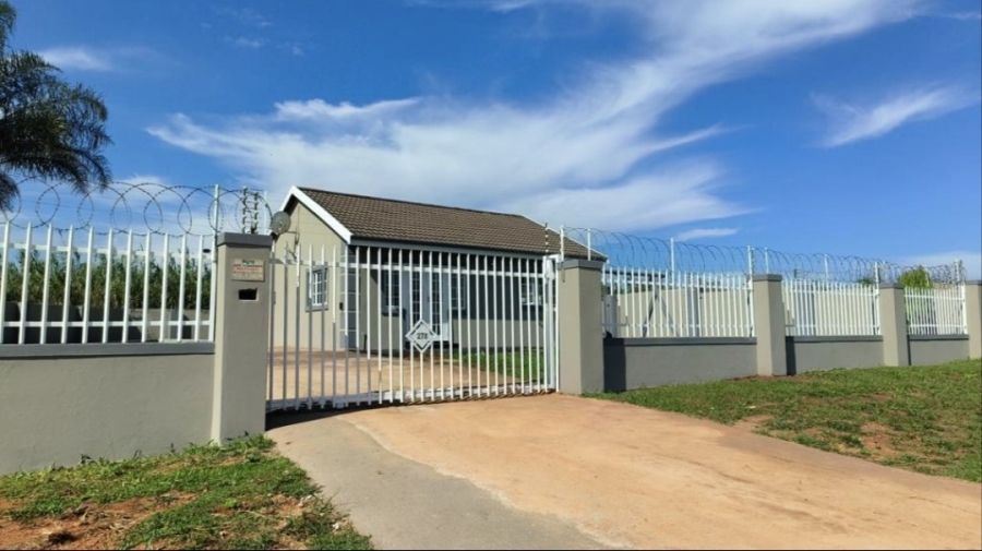 1 Bedroom Property for Sale in Dunveria KwaZulu-Natal