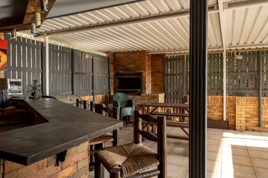 3 Bedroom Property for Sale in Amanzimtoti KwaZulu-Natal