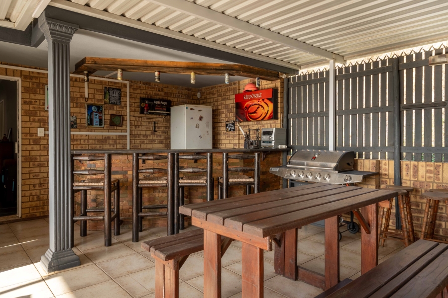 3 Bedroom Property for Sale in Amanzimtoti KwaZulu-Natal
