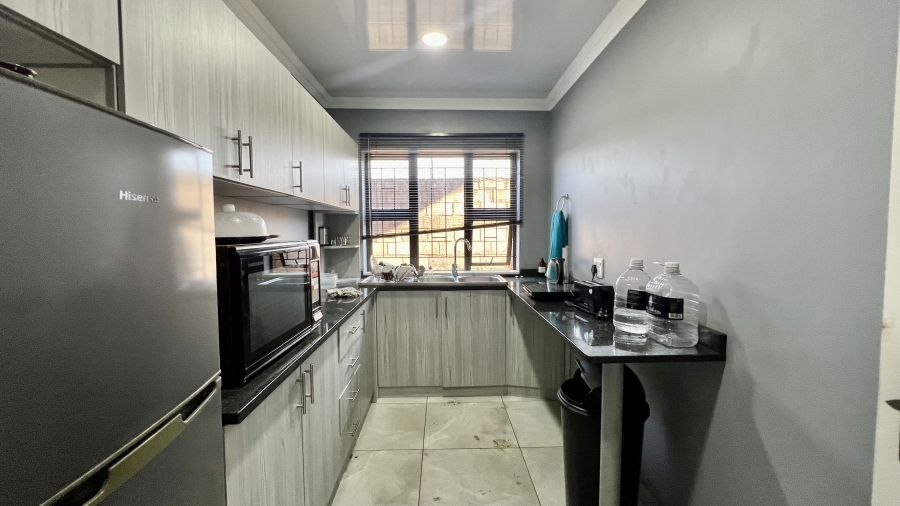 Commercial Property for Sale in Willowton Industrial KwaZulu-Natal