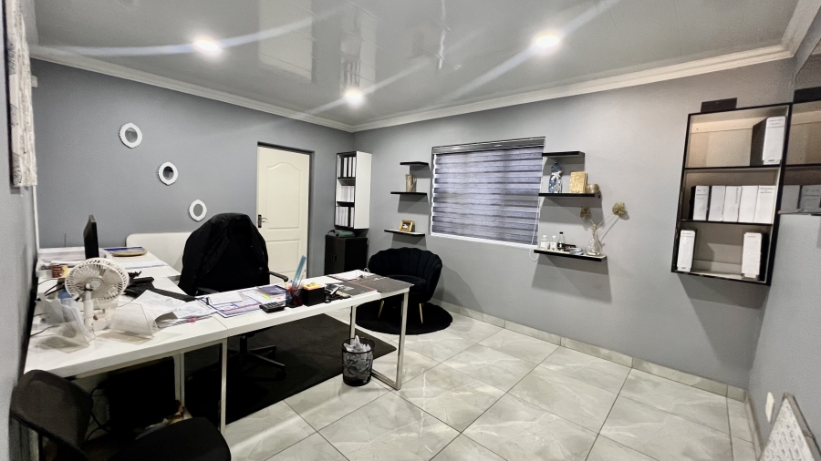 Commercial Property for Sale in Willowton Industrial KwaZulu-Natal