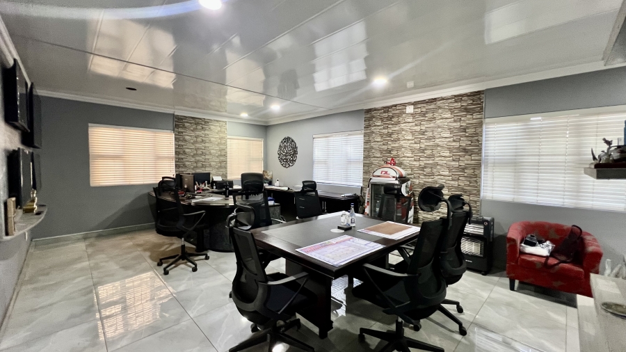 Commercial Property for Sale in Willowton Industrial KwaZulu-Natal