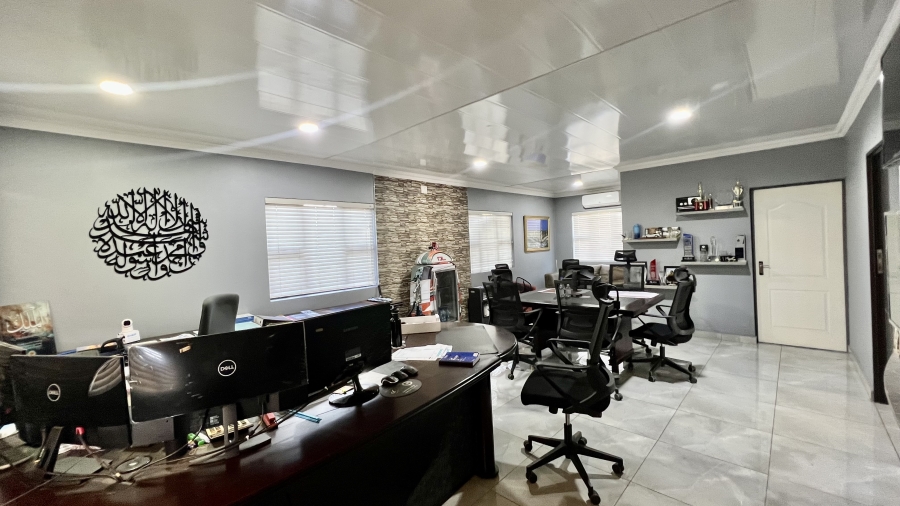 Commercial Property for Sale in Willowton Industrial KwaZulu-Natal
