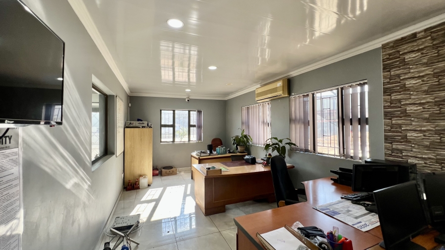 Commercial Property for Sale in Willowton Industrial KwaZulu-Natal